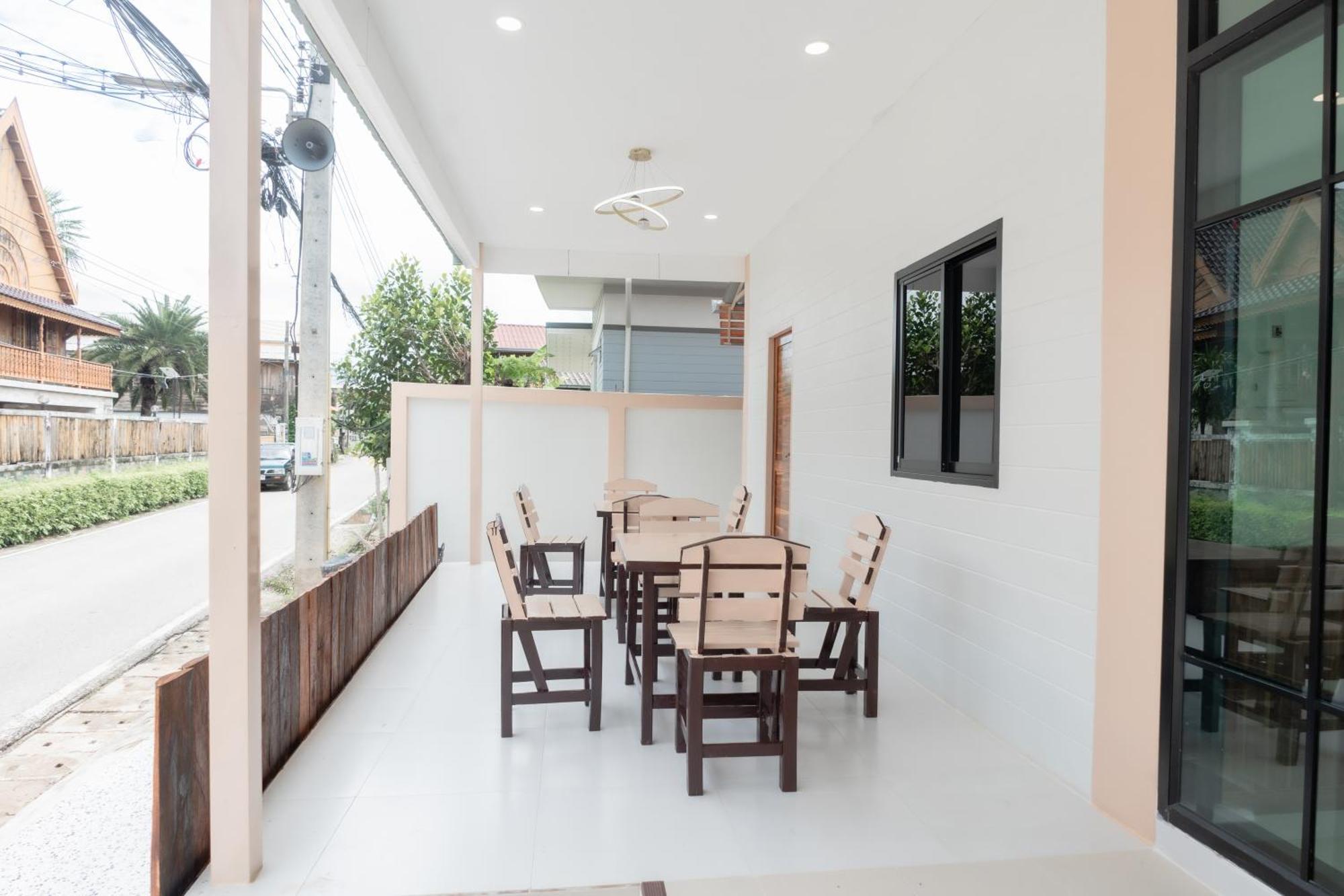Chotika Hotel โรงแรมโชติกา ณ เชียงคาน Экстерьер фото